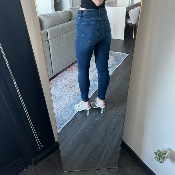 Abercrombie High Rise Super Skinny Jean - Picture 4 of 9